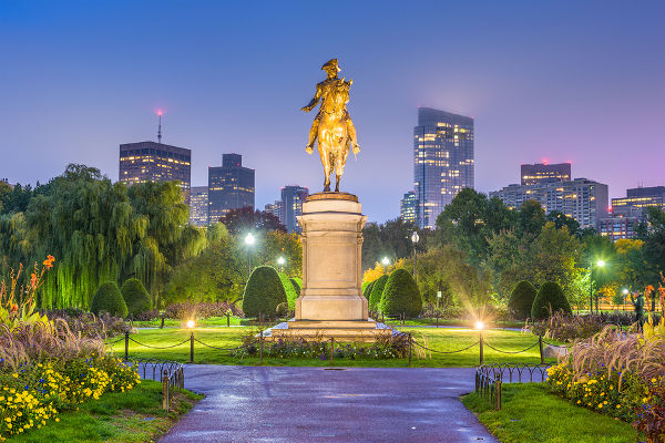 Boston, Massachusetts, USA skyline at the public garden.